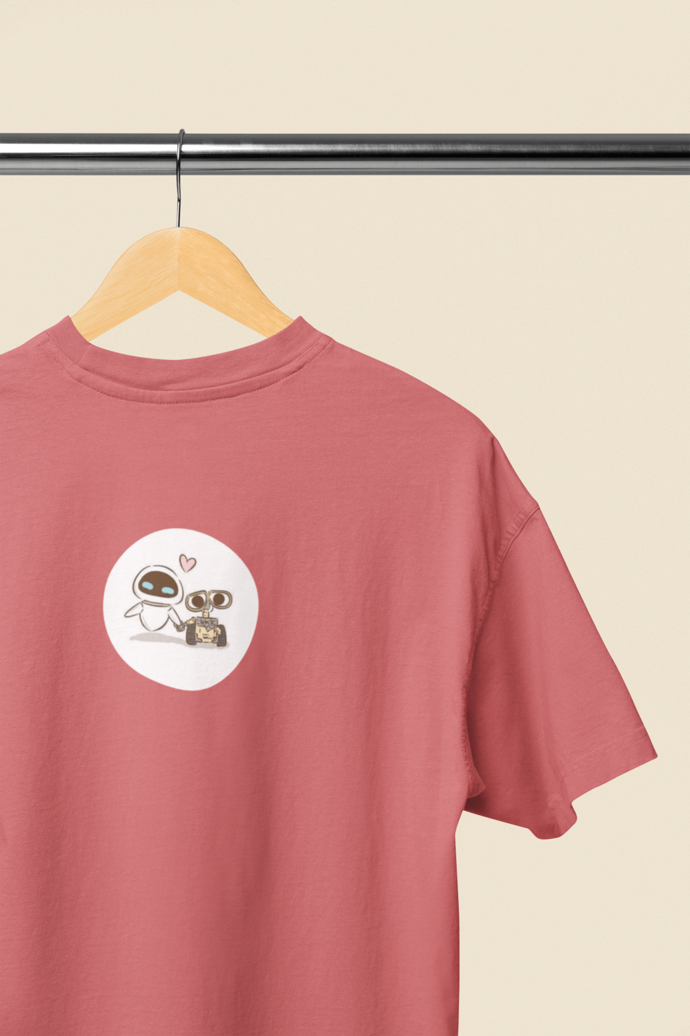 Eva and Wall E Romantic Oversized T-shirt